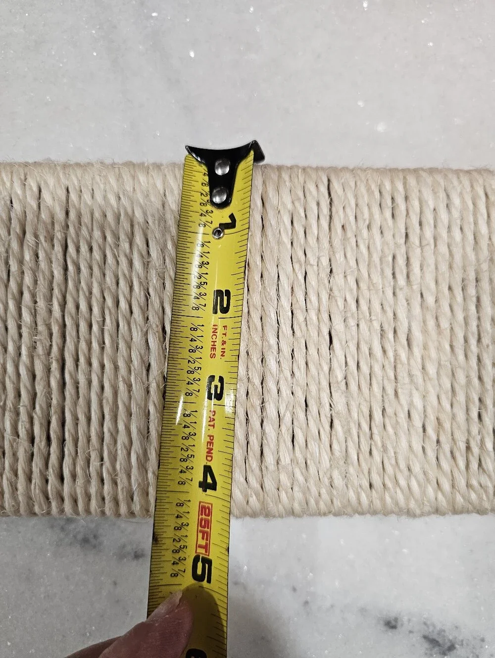 Unbranded Gray & Cream Cat Sisal Scratcher - Hanging Plush Cat Design Brand New
